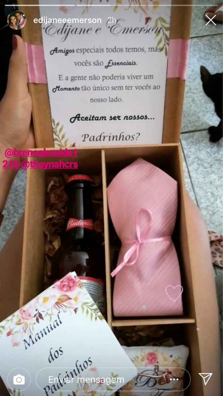 Entrega da caixa dos padrinhos (3-terceiro casal) - 2