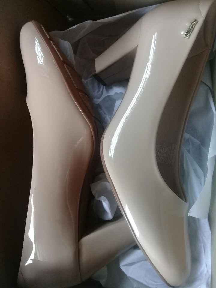 Sapatos - 1