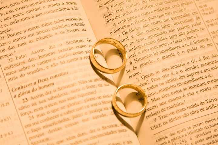 Casamento com Deus no lado