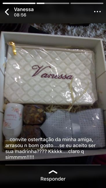 Convite dos Casais- (Ignorem a legenda... essa é minha amiga sendo ela mesma kkk)