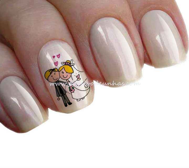 Unhas brancas ou cores fortes? - 1