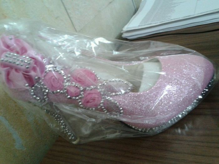 Meu sapato do dia c chegou.. - 4