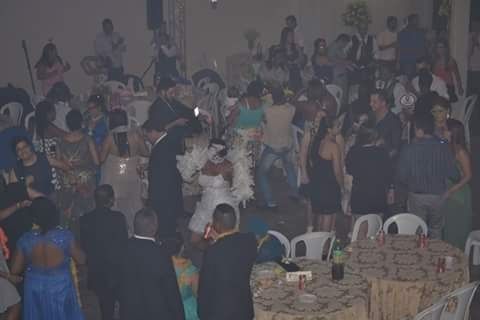 Felizmente casados - 15