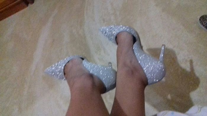 Comprou sapatos desconfortáveis porque eram bonitos? - 1