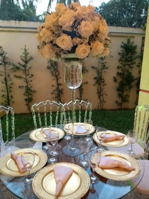 branco com dourado