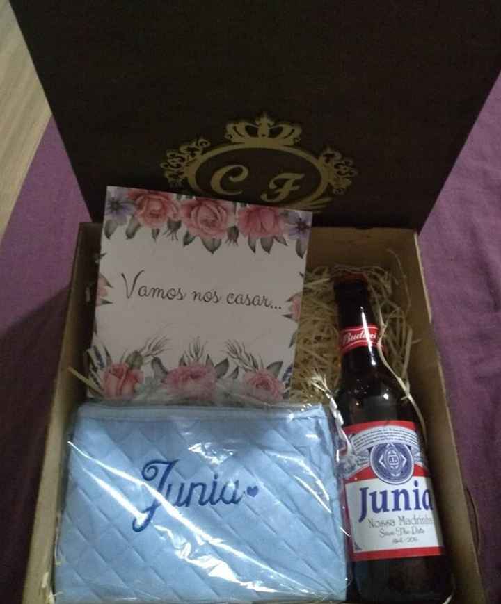 Caixa madrinha que bebe