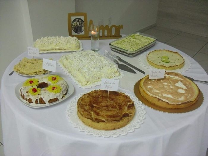 Mesa de Tortas e bolos