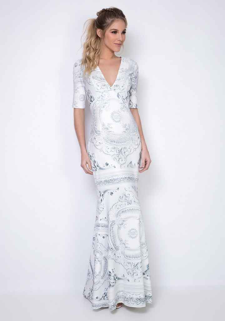 Esse é meu vestido, o que acham?