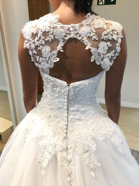 Segundo vestido adaptado com alça