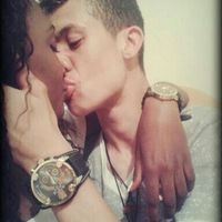 Poste uma foto com o seu amor - 1