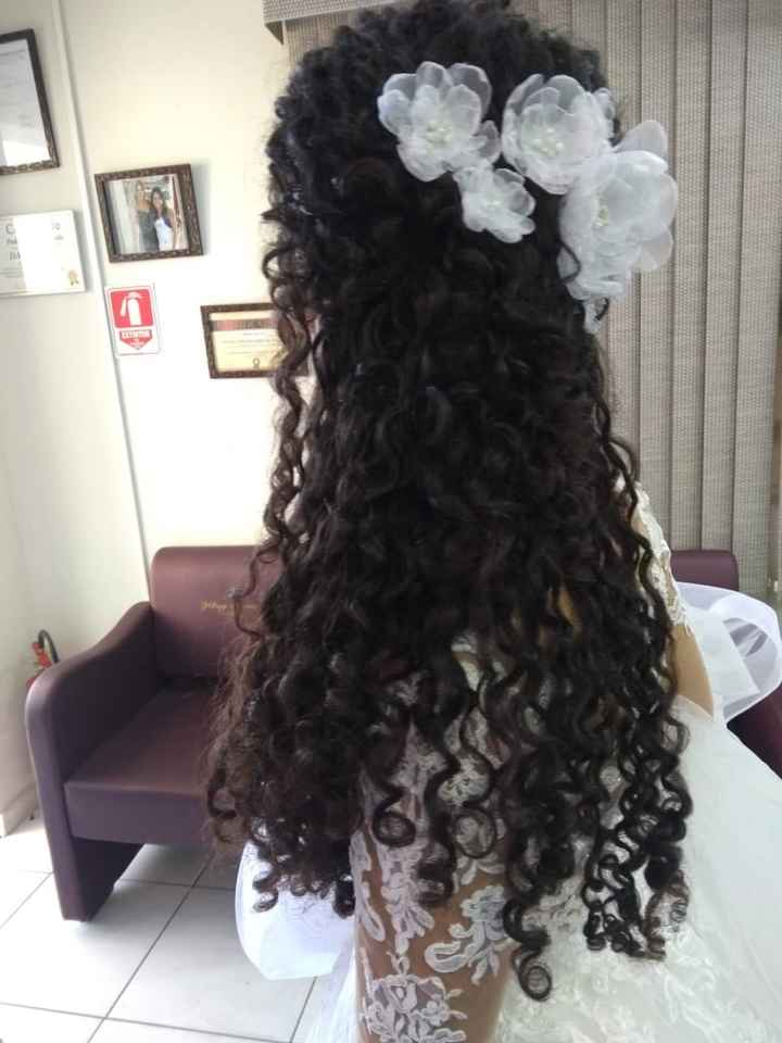 Penteado cacheadas - 2