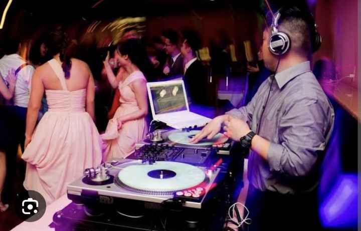 dj ou pendrive - 1