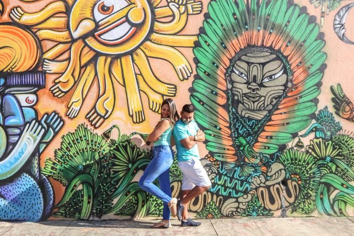 Eles mudaram os grafites a pouco tempo, então as cores estão bem vivas!!