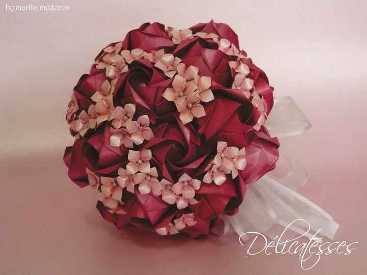 Buquê com rosas de Origami