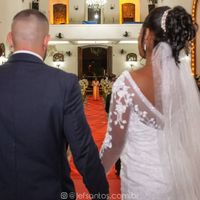 Minha vó levando as alianças ♥