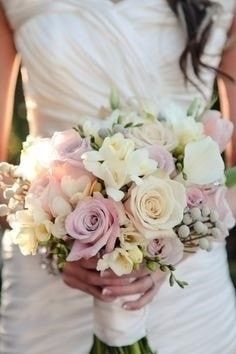 Buque com flores naturais