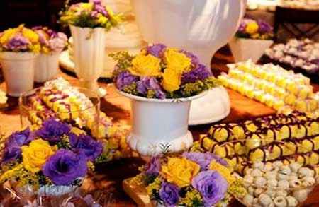 Decoração Roxo e Amarelo