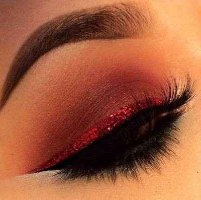 Uma make vermelha de acordo com a sua escolha de cor