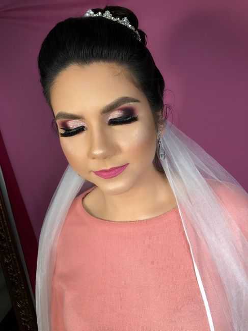 Meu teste de make e penteado 8