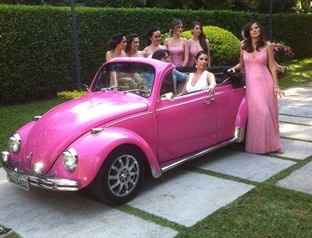 Fusca conversível rosa