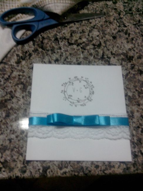 Modelo 2 em papel sulfite