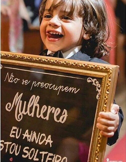 AQUELA DESCONTRAÍDA