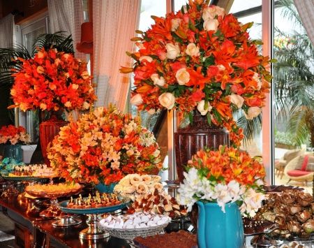 Decoração laranja e branco!!