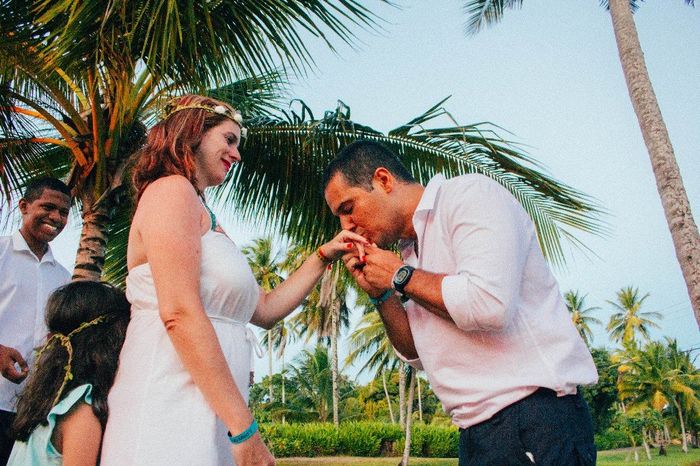 A emoção é a mesma de um casamento com mil convidados!