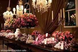Decoração: rosa com vinho