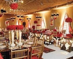 Decoração vermelho e dourado