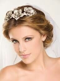 Variedades de tiaras,coroas entre outros enfeites  !!! - 16