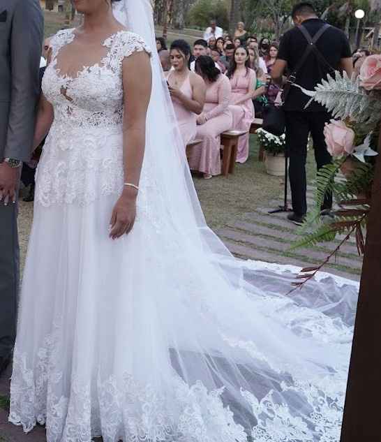 Vestido de Noiva à Venda - 3