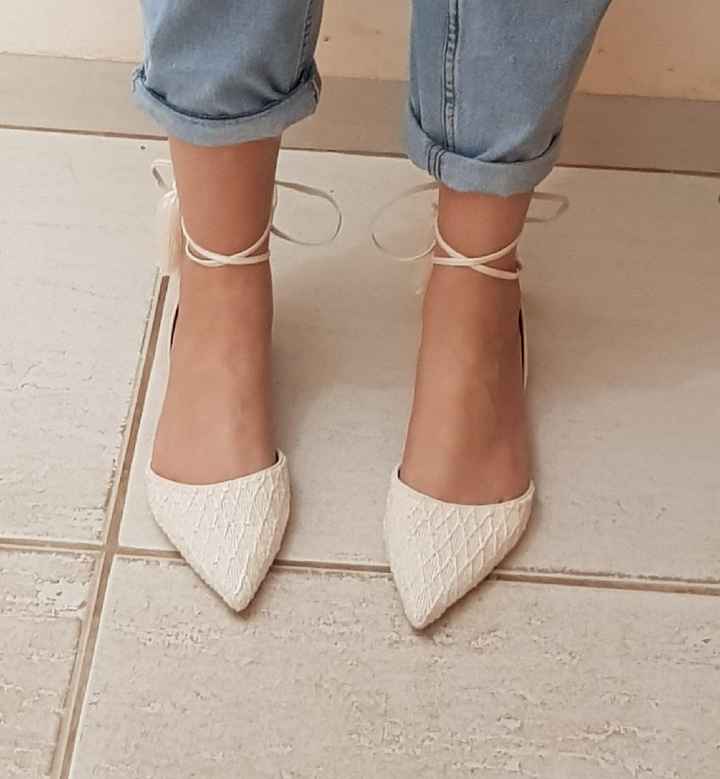 Peep toe ou sandália? - 1