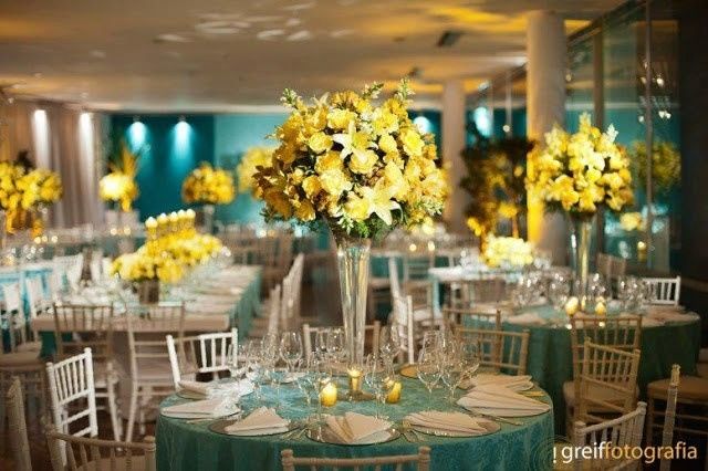 Será tudo em Azul tiffany e amarelo