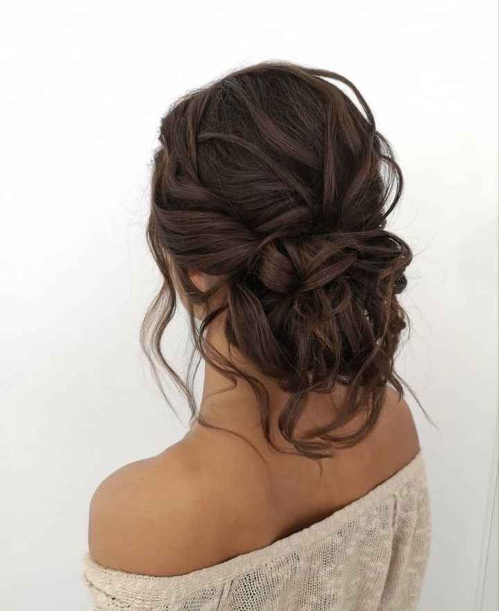cabelo semi preso ou Coque? - 1