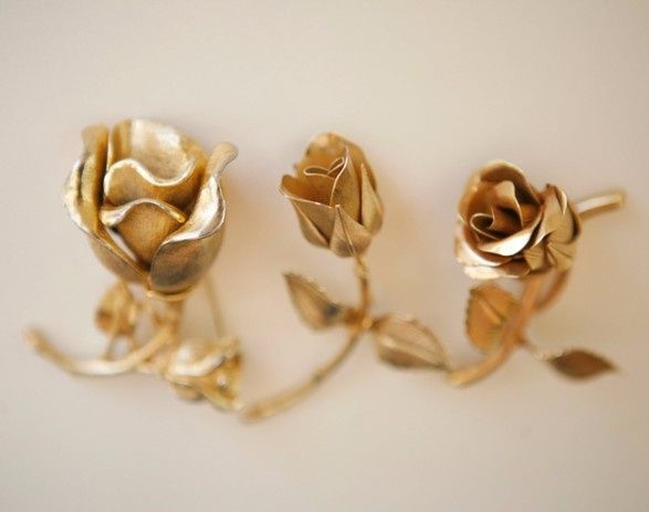 As flores de lapela