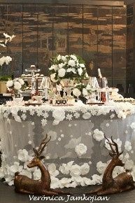 Decoração: Branca com origamis