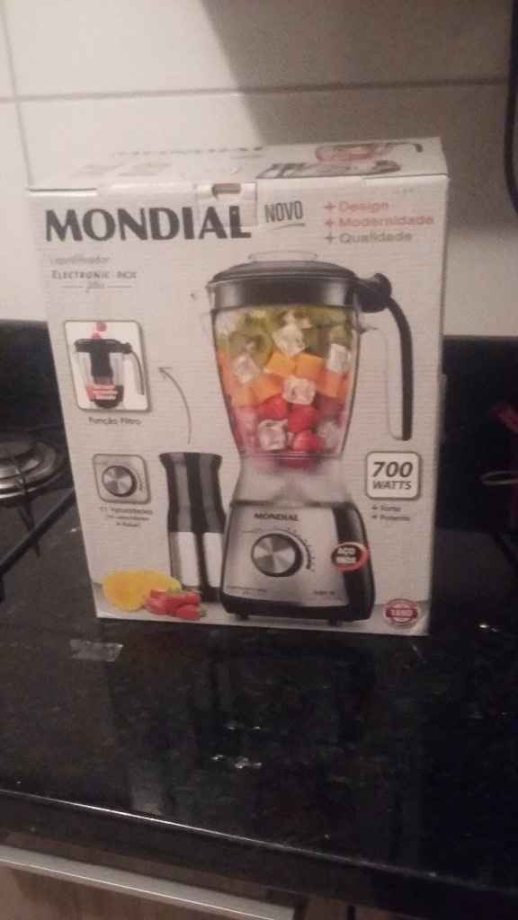 Já começamos ganhando um presente da tia do noivo *-*
