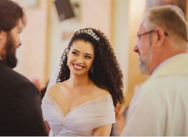 Vestido e penteado - 1