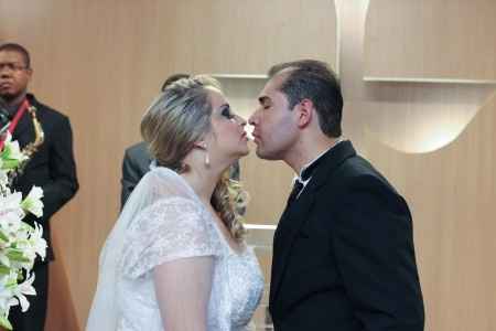 Pode beijar a noiva