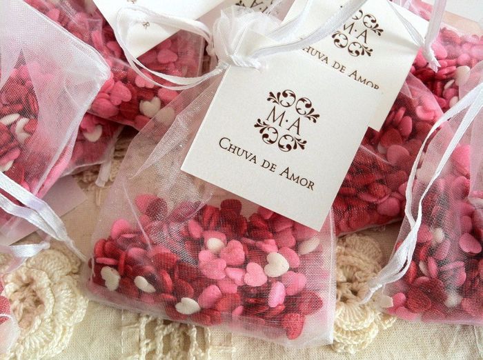 CHUVAS DE AMOR