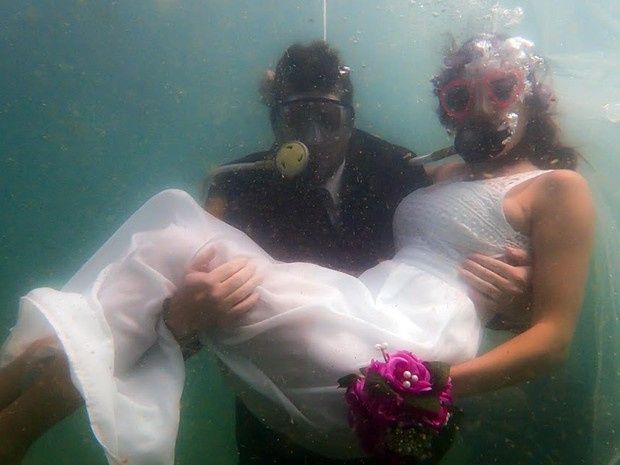 o que vocês acham de casamento no fundo do mar. 2