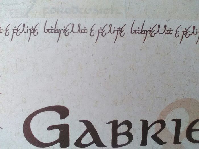 Nosso nome escrito na mesma fonte dos escritos do anel