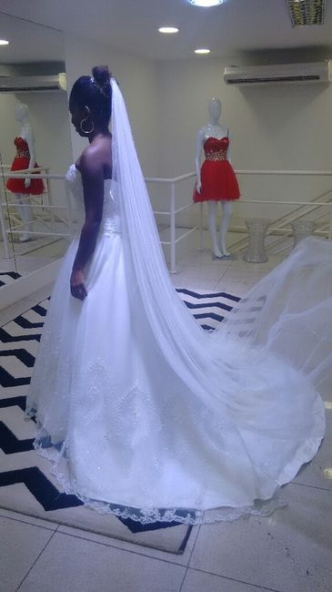 Primeiro Vestido - Parte de Trás