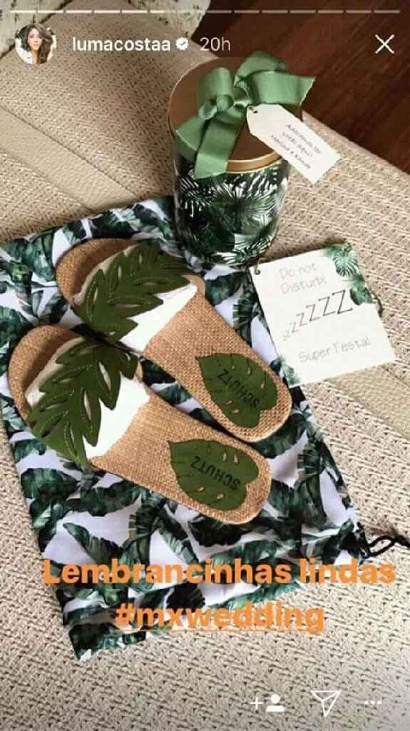  Chinelo do casamento de  Marina Ruy Barbosa #inveja - 1