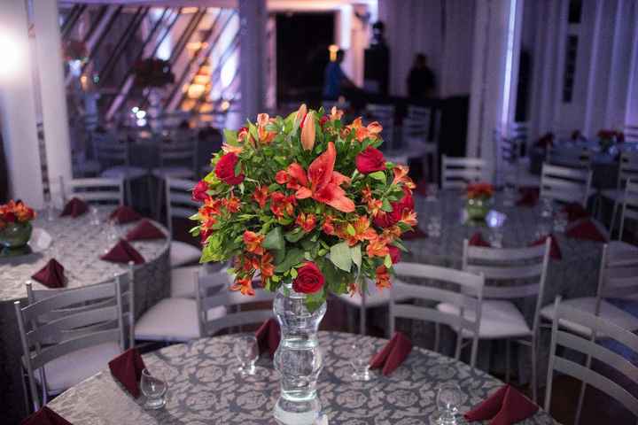 Decoração da minha formatura por Decooprisma - Local: Salão Reflexus do Teresópolis Tênis Clube - Fo