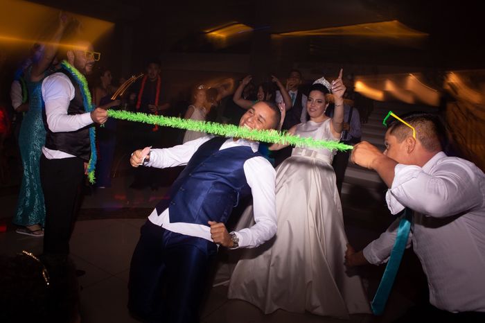 Quem vai dançar na boquinha da garrafa no casamento comenta aqui 3
