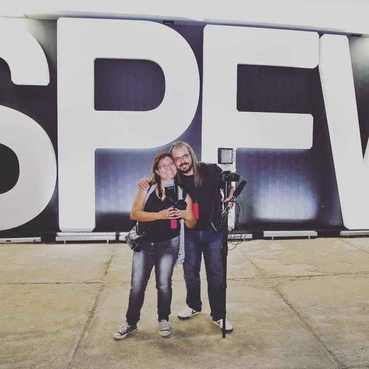 Edu e Cintia da Amar Studio em uma das Edições SPFW