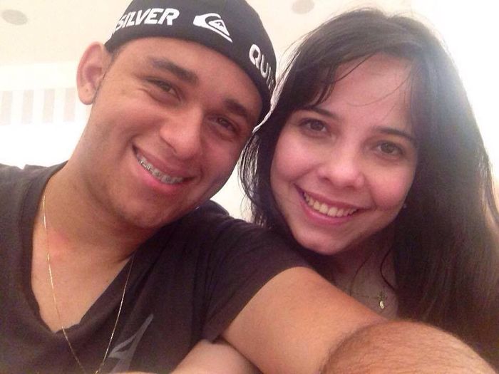 2014 - As bochechas começam a inchar e não sei por que? hahah