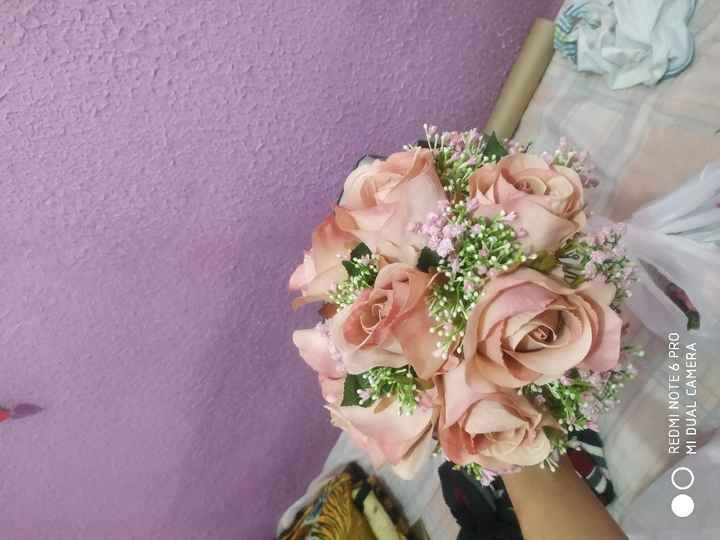 Buquê: Flores artificiais ou naturais? - 1